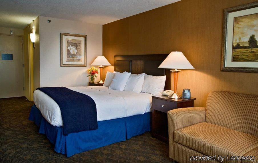 Doubletree Dayton-Downtown Hotel Szoba fotó